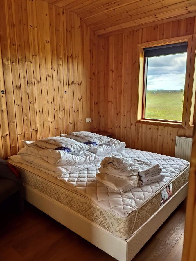 Bright And Peaceful Cabin With Views & Hot Tub Villa Selfoss Eksteriør billede