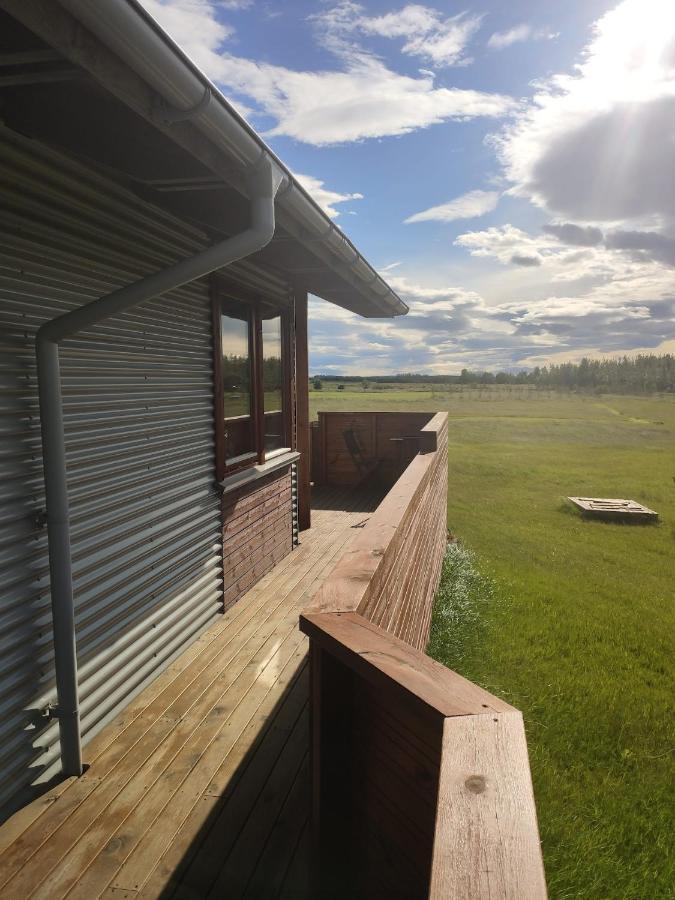 Bright And Peaceful Cabin With Views & Hot Tub Villa Selfoss Eksteriør billede